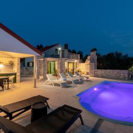 Villa Barbara - Olive Paradise, with chlorine-free pool
