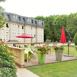 The Originals City, Archotel, Sens, hotelli kohteessa Sens