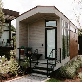 Ironwood Grove, Tiny House Hotel, hotel in Nashville