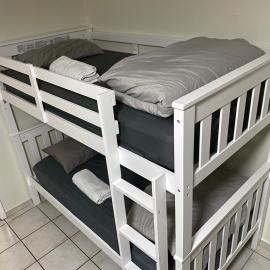 Single Size TOP Bunk Bed - Mixed Shared ROOM, hotel Miamiban