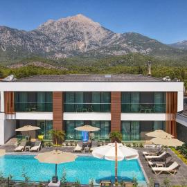 Güven Park Residance & Apart Hotel, hotel en Kemer