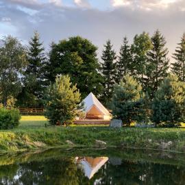 Casa de campo glamping, Hotel in Eželiškės