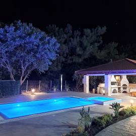 Fiore di Rodi - Private Pool, Jacuzzi and Barbecue