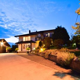 Guesthouse Obitelj Paulic, hotel u Slunju