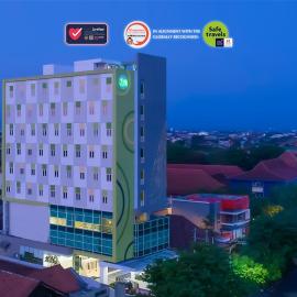 Bonorejo में, होटल Zest Parang Raja Solo by Swiss-Belhotel International