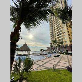 Condominio de lujo a Pie de Playa
