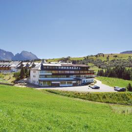 Viesnīca Piccolo Hotel Sciliar pilsētā Alpe di Sjusi