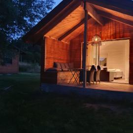 Skogsbäckens stugby AB, hotelli kohteessa Tomelilla