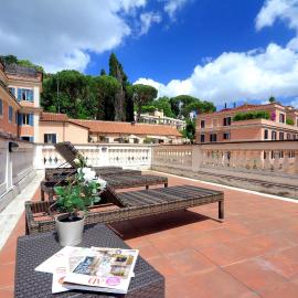 Piazzetta Margutta - My Extra Home โรงแรมในโรม