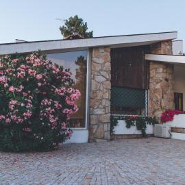 Casa da Ni - Douro, готель у місті Arcos