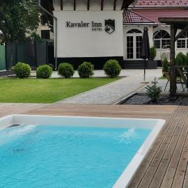 Kuty में, होटल Kavaler inn hotel