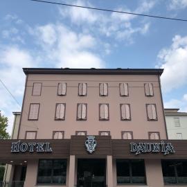 Hotel Daunia, khách sạn ở Modena