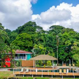 Tortuga Lodge, hotel din Tortuguero