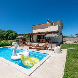 Villa Madonnina, Hotel in Manjadvorci