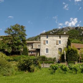 Restaurant et Chambres d'Hôtes La Ferme de Cornadel, hotelli kohteessa Anduze