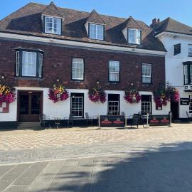 Pilgrims Hotel, hotelli kohteessa Canterbury