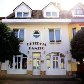 Péterfia Panzió, hotel Debrecenben