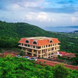 Athang Staycation, hotel v destinaci Diveagar
