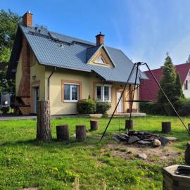 DOM NA KASZUBACH, SAUNA i BALIA, Hotel in Nowe Czaple