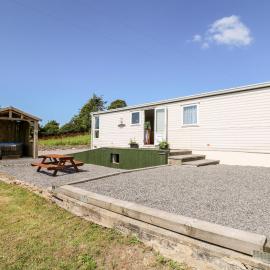 The Lodge, hotel a Llanelli