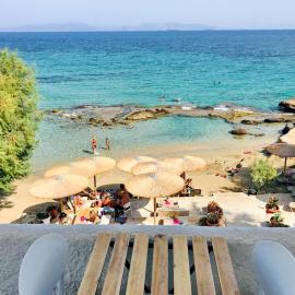 The Beachhouse Apartments, hotel a Vagia
