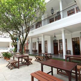 de' Halimun Guest House, hotel em Bandung