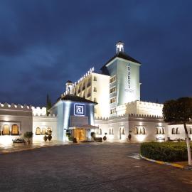 Hotel Abades Benacazon, hotel v destinaci Benacazón