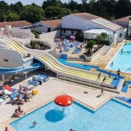 Mobilhome camping proche des plages, Hotel in Saint-Jean-de-Monts