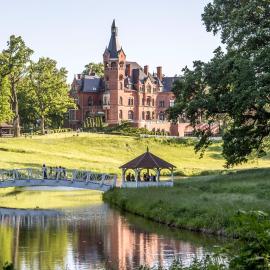 Pałac Wąsowo – hotel w mieście Wąsowo