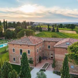 Villa Svetoni Wine Resort – hotel w mieście Montepulciano