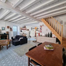 Maison avec terrasse au coeur de Sancerre, viešbutis mieste Sancerre