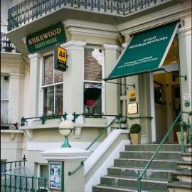 The Sherwood Guest House, hotel in Eastbourne