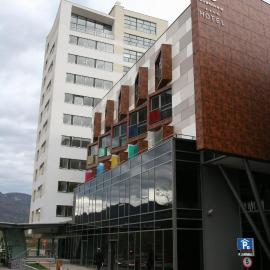 Hotel Dubrovnik – hotel w mieście Zenica