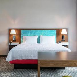 Hampton Inn Old Bridge NJ，Old Bridge的飯店