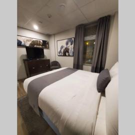 Cozy Sweet Studio #4, Only 10 min to D.T. Ottawa, hotel u gradu Gatine
