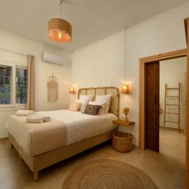 La Maisonette House in the Heart of Liapades Close to Rovinia Beach & Paleokastritsa