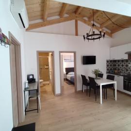 Apartman Marinac, hotel in Roč