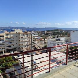 5 Sterne HERA City Apartment mit Meerblick, hotel in Lavrio