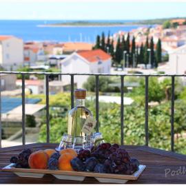 Primosten Apartments, hotel in Primošten