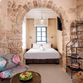Arabesque House