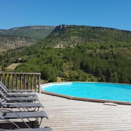 La Ferme de Clareau- Glamp'In Lodge Nature -Tentes safari- Chambres d'hôtes sous la Toile, hôtel à La Motte-Chalançon