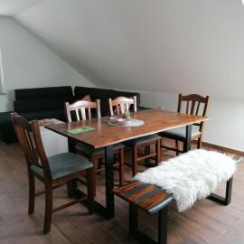BLATNIKOV HRAM โรงแรมในDvor