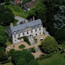 Suite au château - Domaine de la Gavolerie, hotel a Bessé-sur-Braye