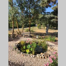 L’Escapade. Entre Aix et Marseille, studio pleine nature., hôtel à Fuveau