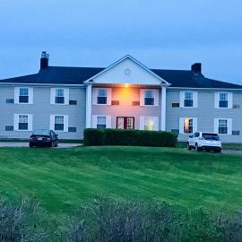 Rollo Bay Inn, hotel in Souris