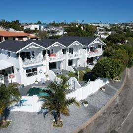 The Joneses, hotel i Plettenberg Bay
