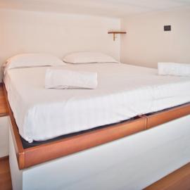 Medusa Apartment - Monolocale Centro, Hotel in Finale Ligure