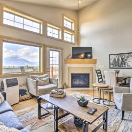 7 Mi to Slopes: Main Street Condo in Dillon