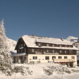 Hotel Tauernpasshöhe – hotel w mieście Obertauern