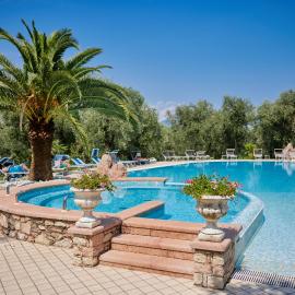 Hotel San Carlo, hotel v destinaci Malcesine